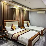 HÙNG MIAMI HOTEl - 2 SAO