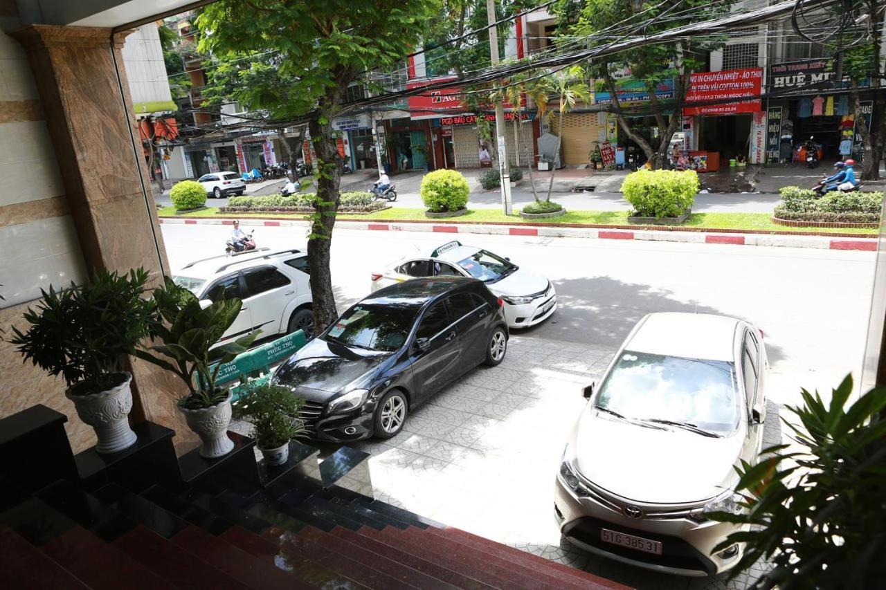 Hùng Miami - 2 Sao * TP. Hồ Chí Minh