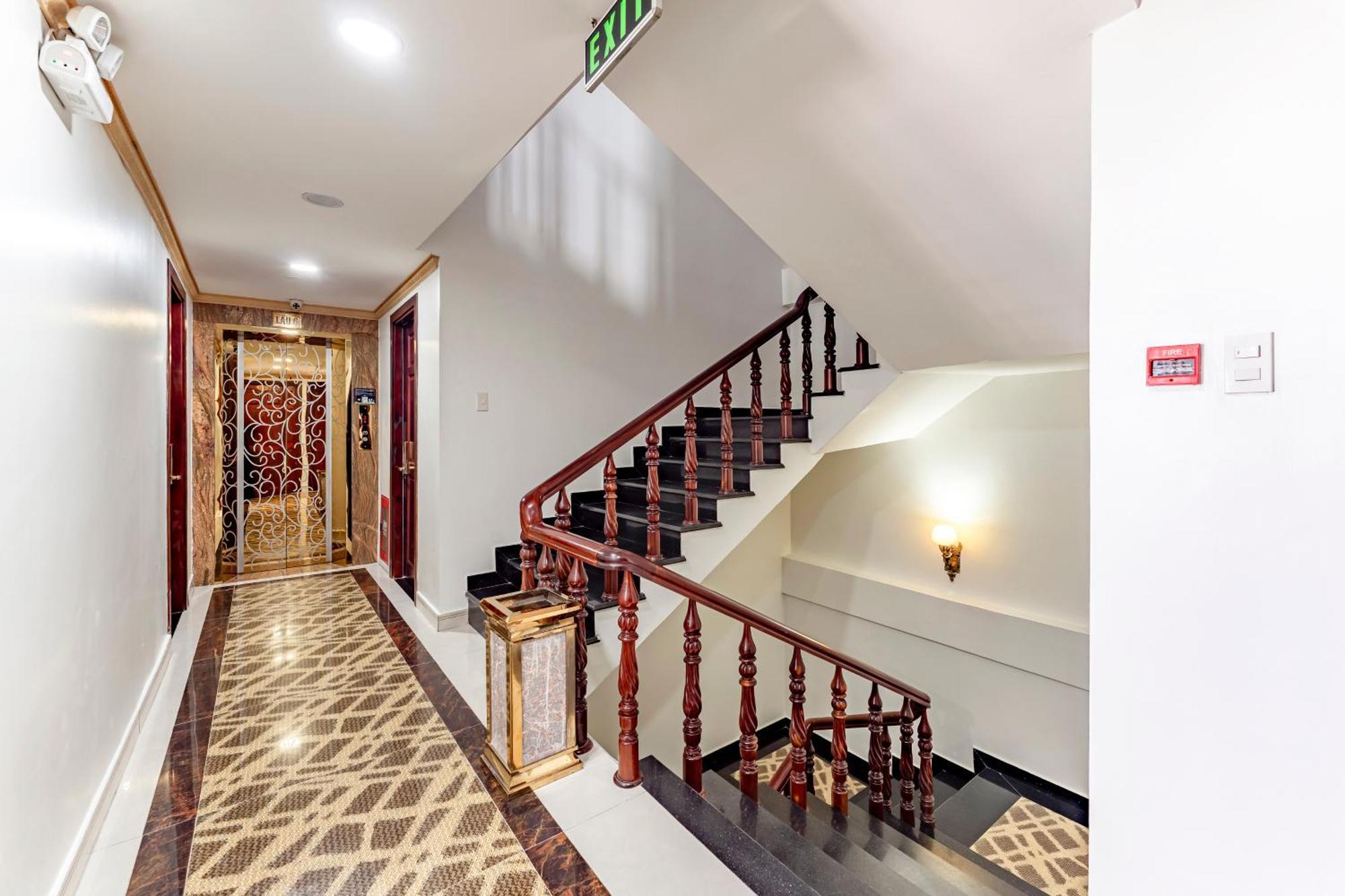 Khách sạn Hùng Miami - 2 Sao TP. Hồ Chí Minh
